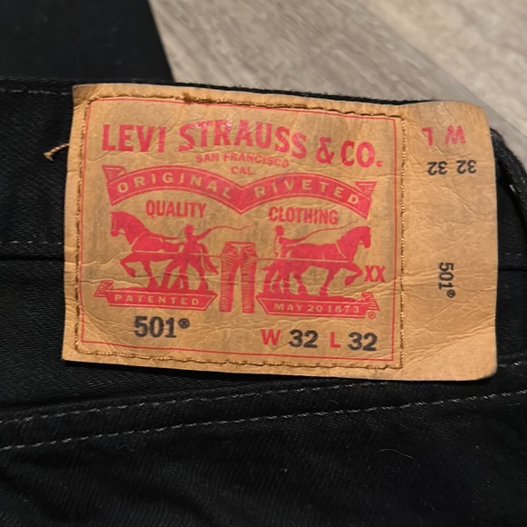 Warren Lotus Levi’s - Picture 3 of 8